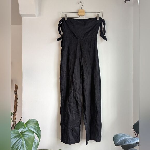 Reformation Amara Black Linen Off-shoulder Sleeveless Cropped Jumpsuit 0 - Picture 1 of 11